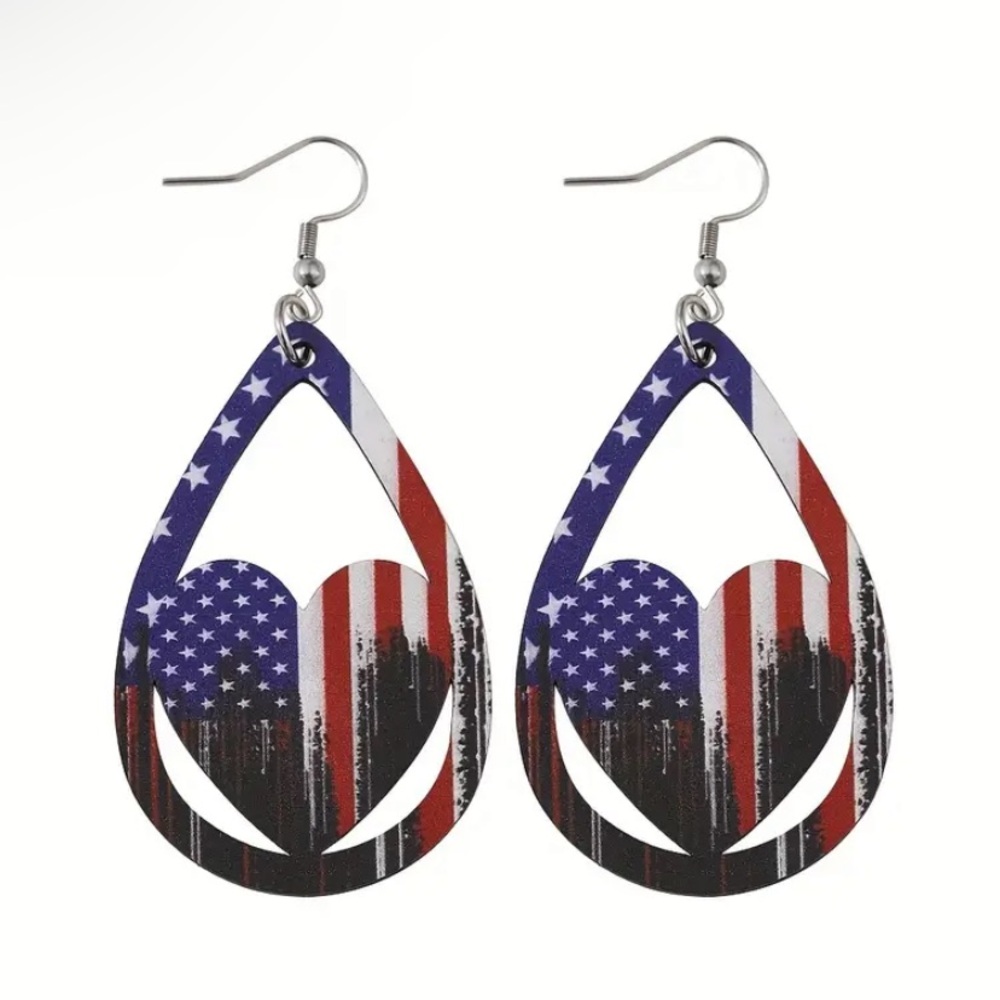 New Patriotic Wood Dangle earrings with Flag & Heart.